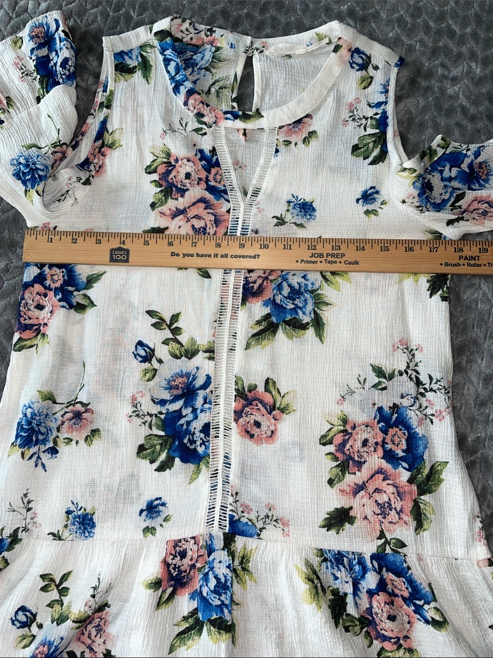 Blu Pepper Women’s Medium Floral Cold Shoulder Tunic Blouse White Blue Pink - Picture 10 of 12